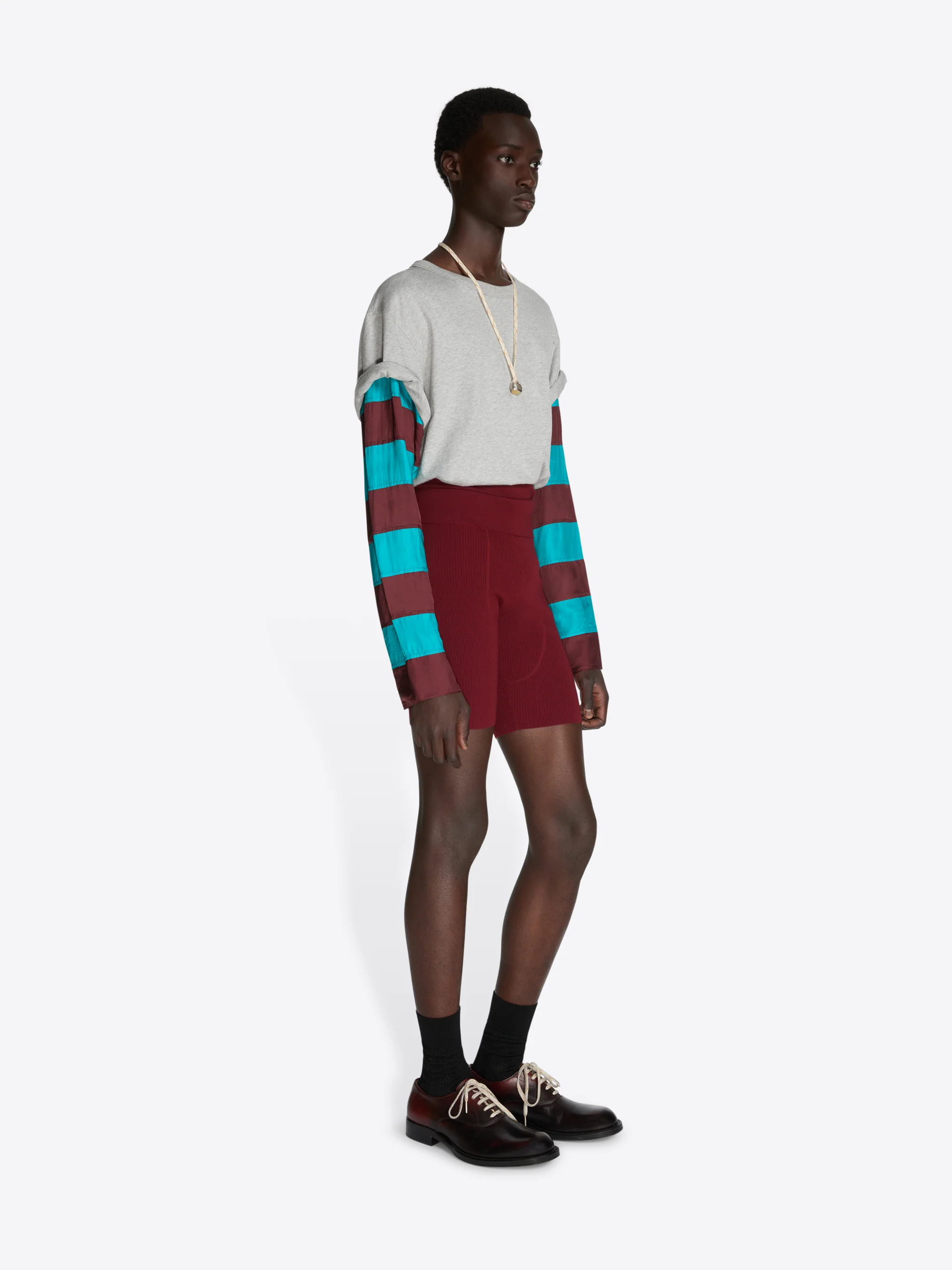 Contrast sleeves tee - Image 7